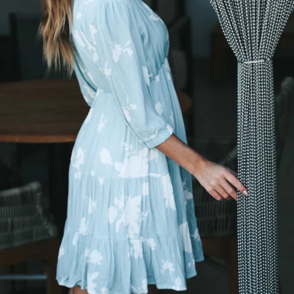 FEHRNVI Juniper Dress Size Large Nursing and bump friendly - Picture 2 of 12